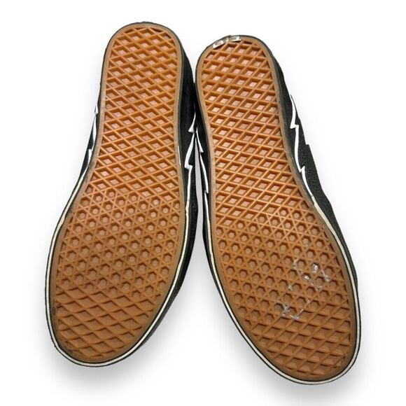 SOLD - VANS Shoes Size 10.5 Men 12 Women 44 EU Sk8-Hi Bolt Black White Sneakers - Picture 7 of 8